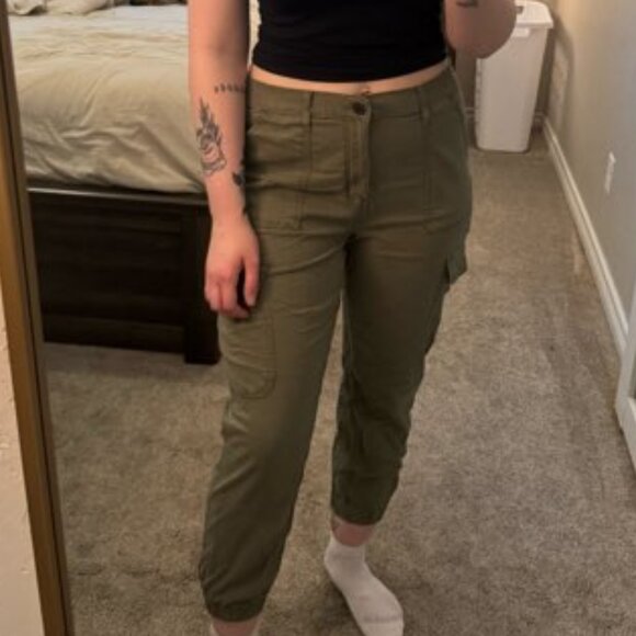 SO JOGGER CARGO PANTS SIZE L - Picture 1 of 1